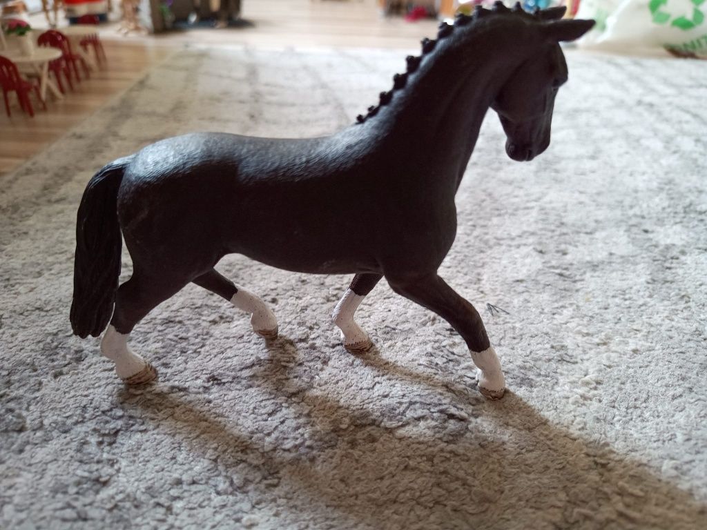 Sprzedam koniki schleich