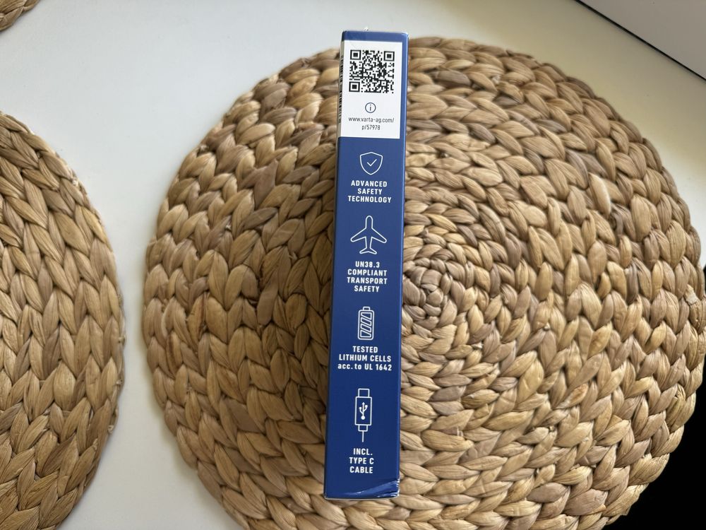 Продам повербанк из Германии Varta 20 000mah