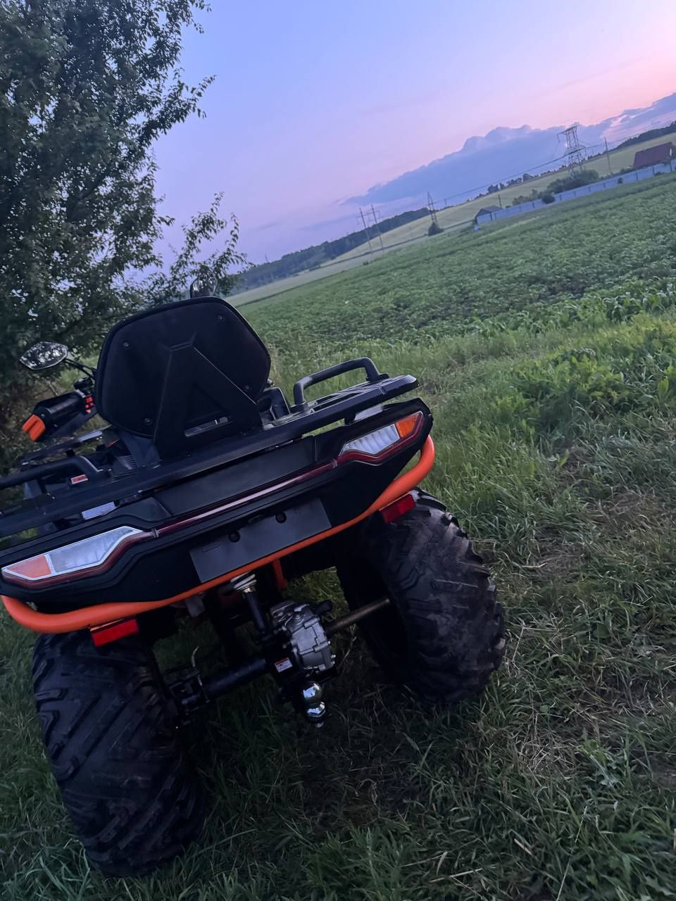 Продам квадроцикл шарк 300