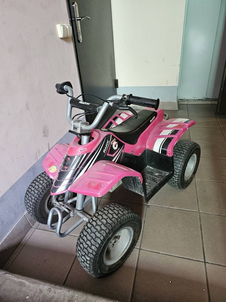 Квадроцикл Razor Dirt Quad