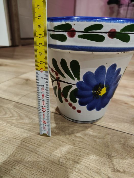 Doniczka dla kwiatów