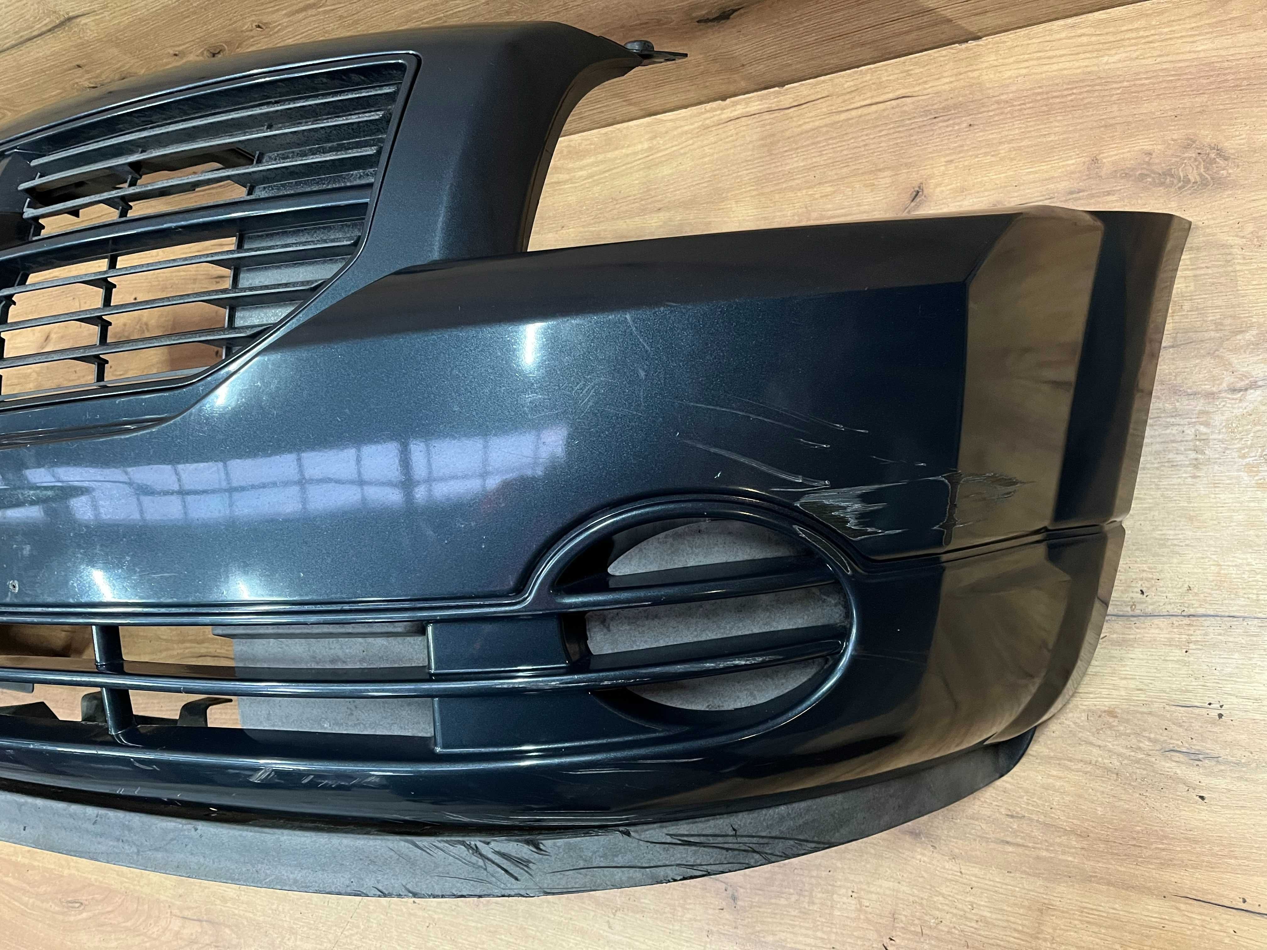 Zderzak przedni Dodge Caliber