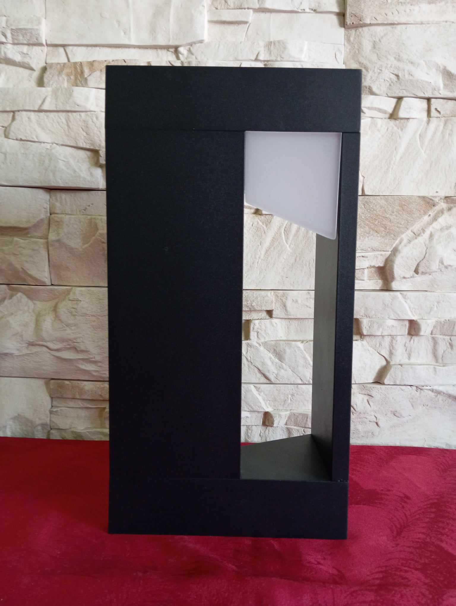 Lampa stojąca zewnętrzna, Słupek oświetleniowy LED