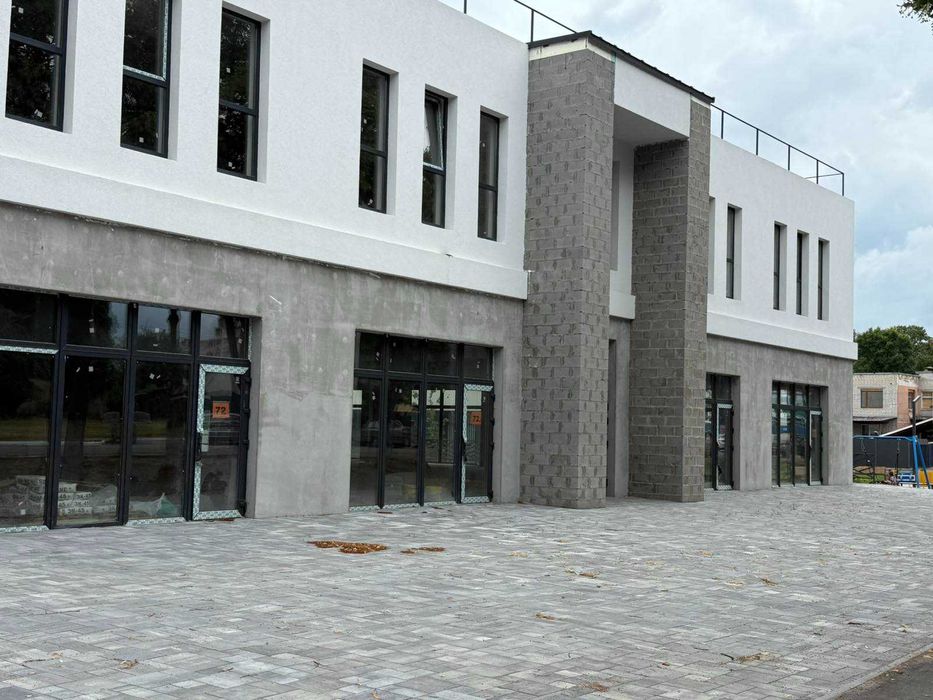 Оренда комерційних приміщень у самому центрі Бородянки від 800 грн м2