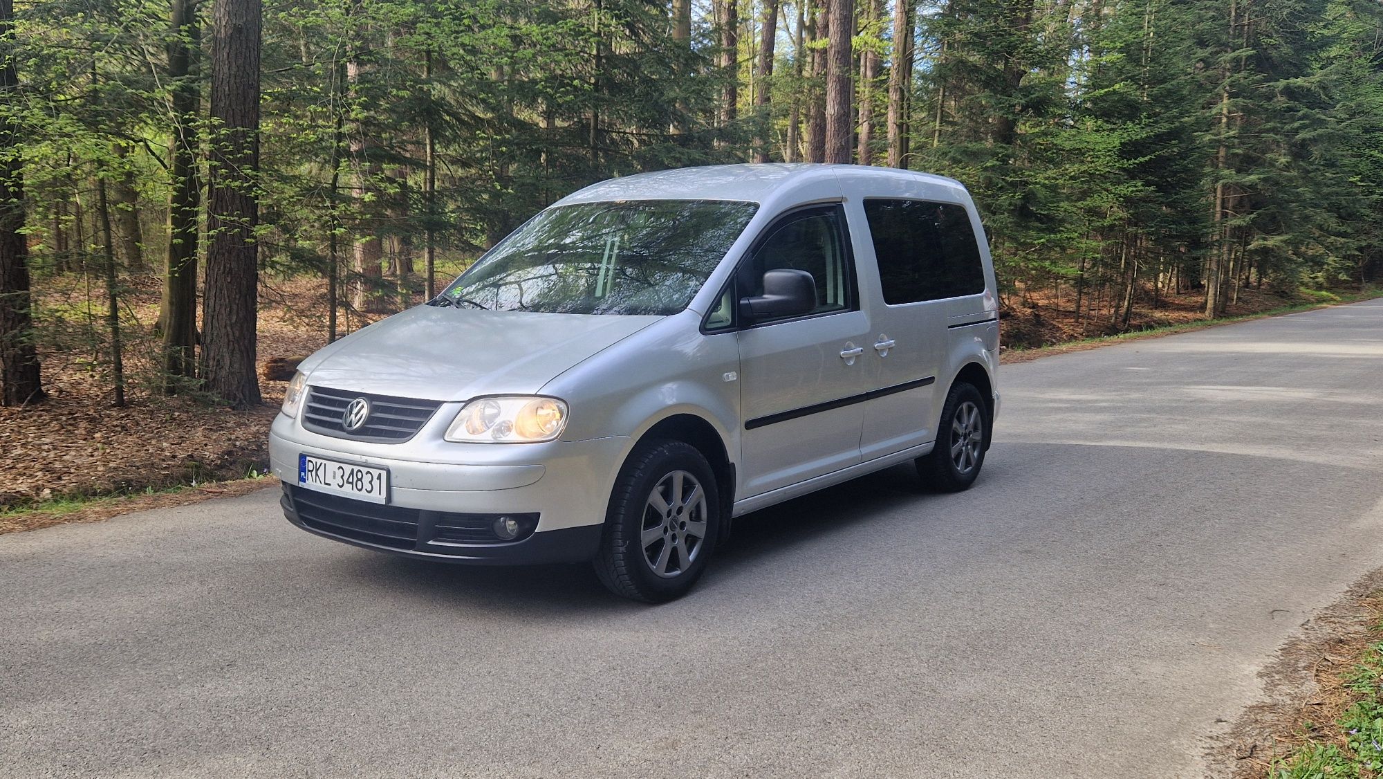 Volkswagen Caddy 1.9 TDI ! 5 osobowy, 2009 Rok