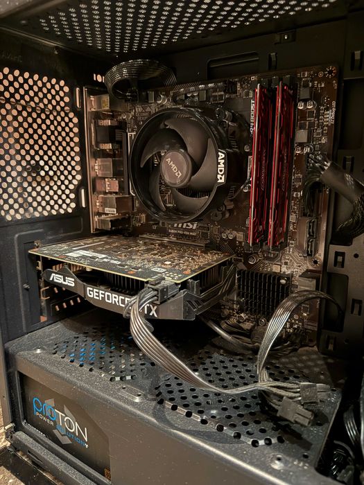 Продам ПК (Ryzen 5 + GTX1650 Super) та монітор DELL P2419H
