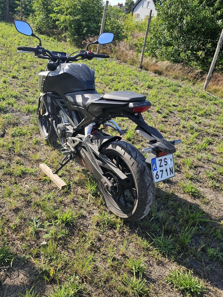 Honda CB125R r.2019