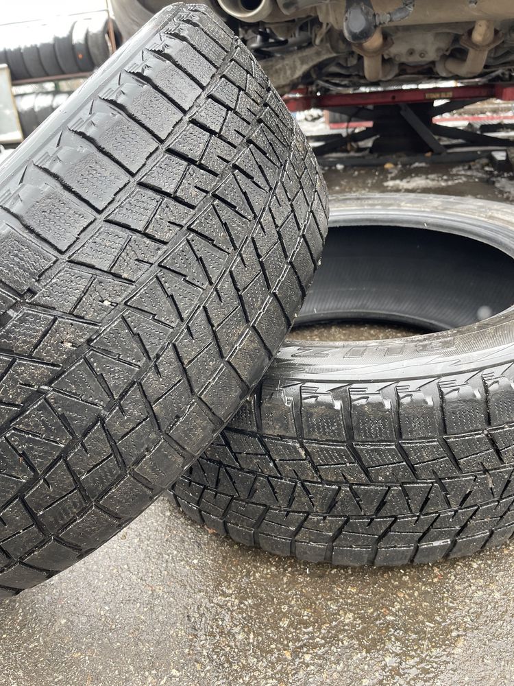 Продам шини 265/50 r20