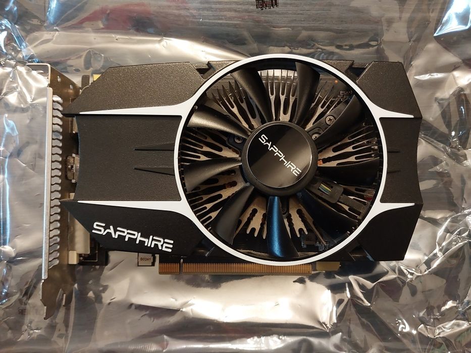AMD Sapphire Radeon R7 260X OC 2GB DDR5