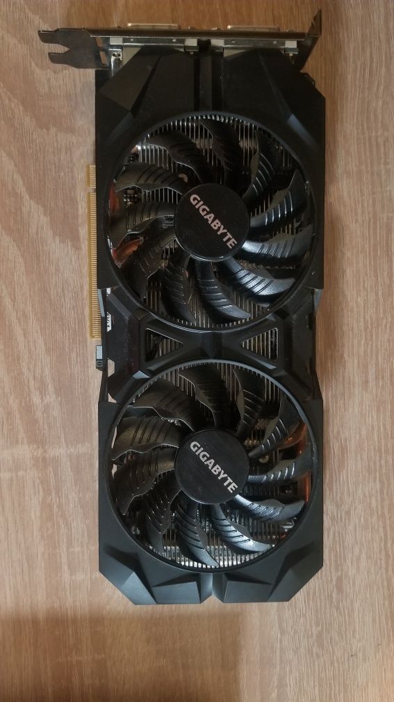 Відеокарта Gigabyte GTX 960 4GB WINDFORCE