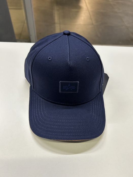 Кепки та шапки Alpha Industries, New Era, 47 Brand, Adidas