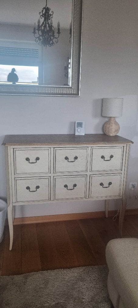Komoda w stylu prowansalskim, vintage