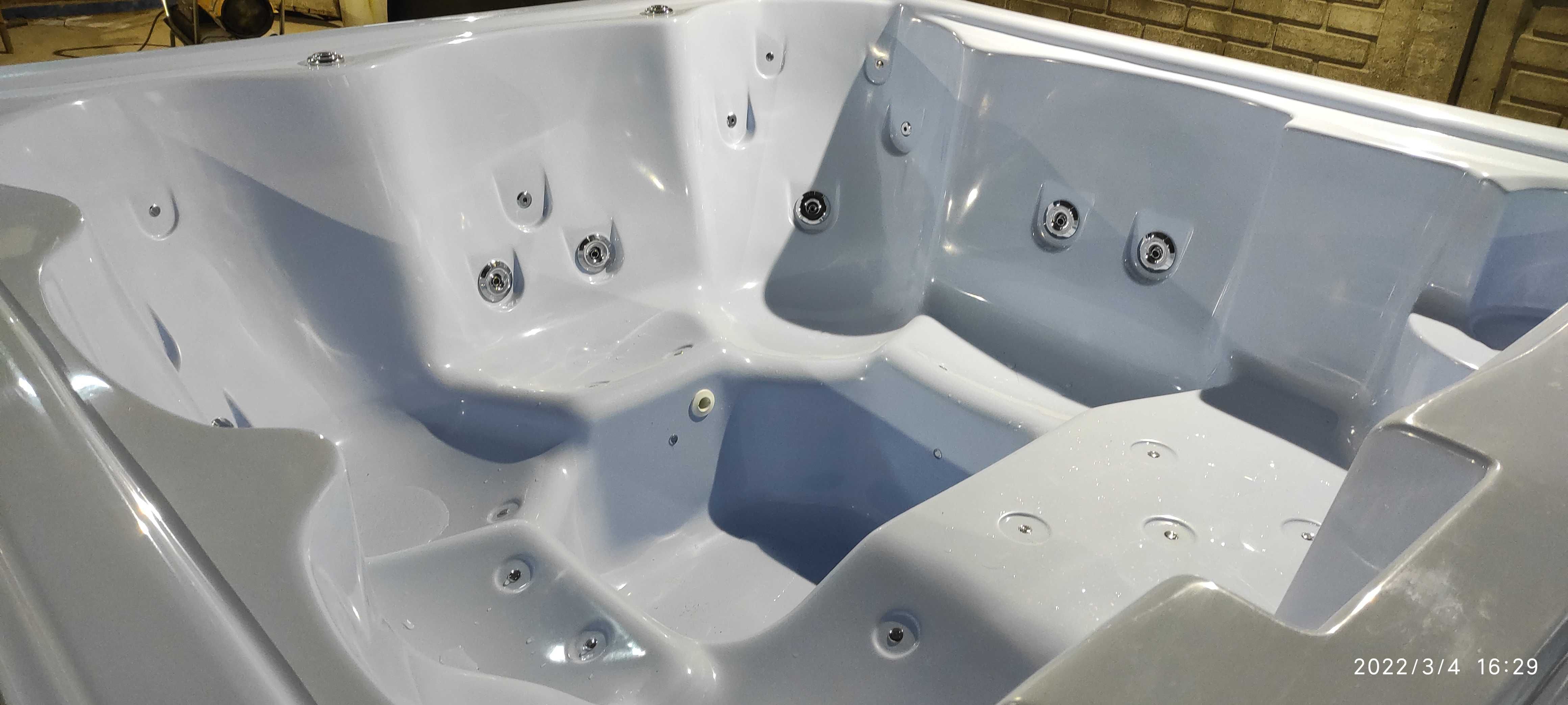 Jacuzzi 6cio osobowe, ostatnia sztuka transport w cenie