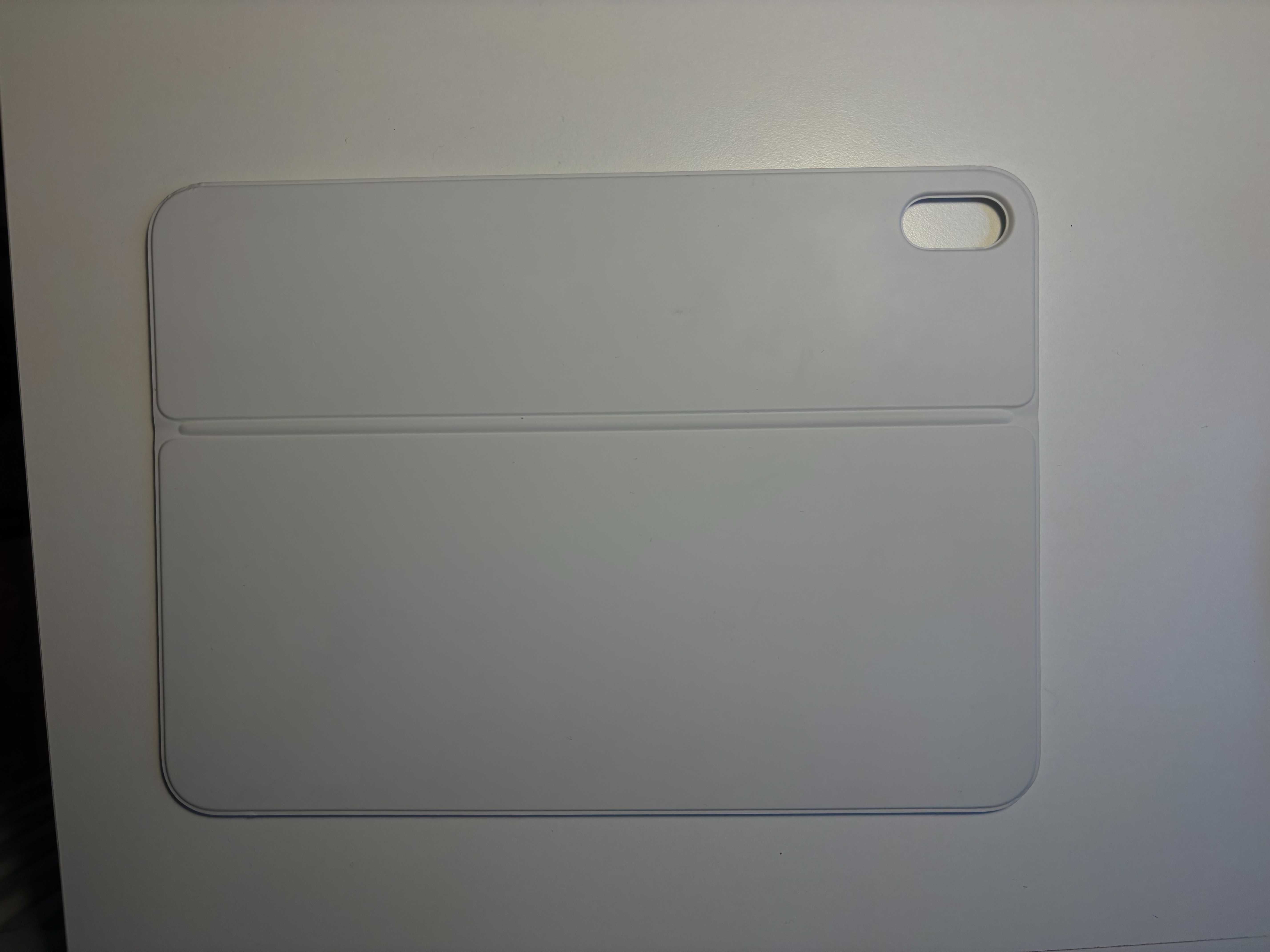 iPad Magic Keyboard Folio