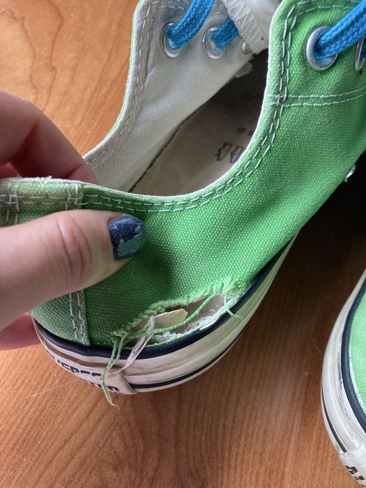 Znoszone trampki converse