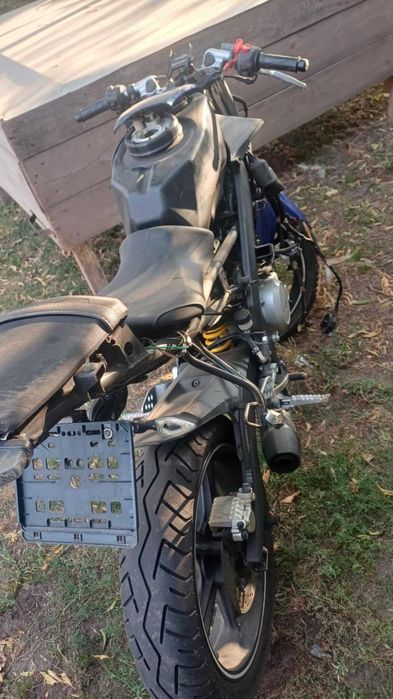 Sprzedam YAMAHA YZF-R125 z 2013 roku