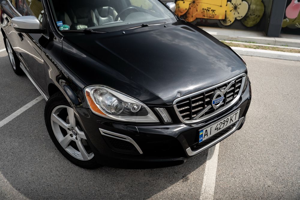 Volvo XC60 2013 2.0 дизель R-design