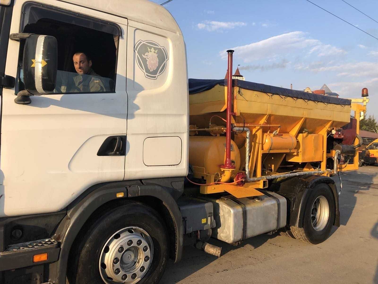 Машина для ямочного ремонта Scania 114l 380 в аренду