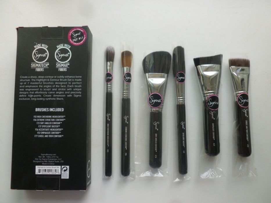 Набор кистей для макияжа Sigma Highlight & Contour Brush Set пензликів