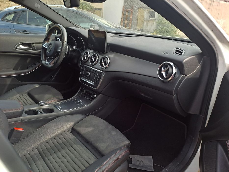 2017 Mercedes-Benz GLA200d AMG