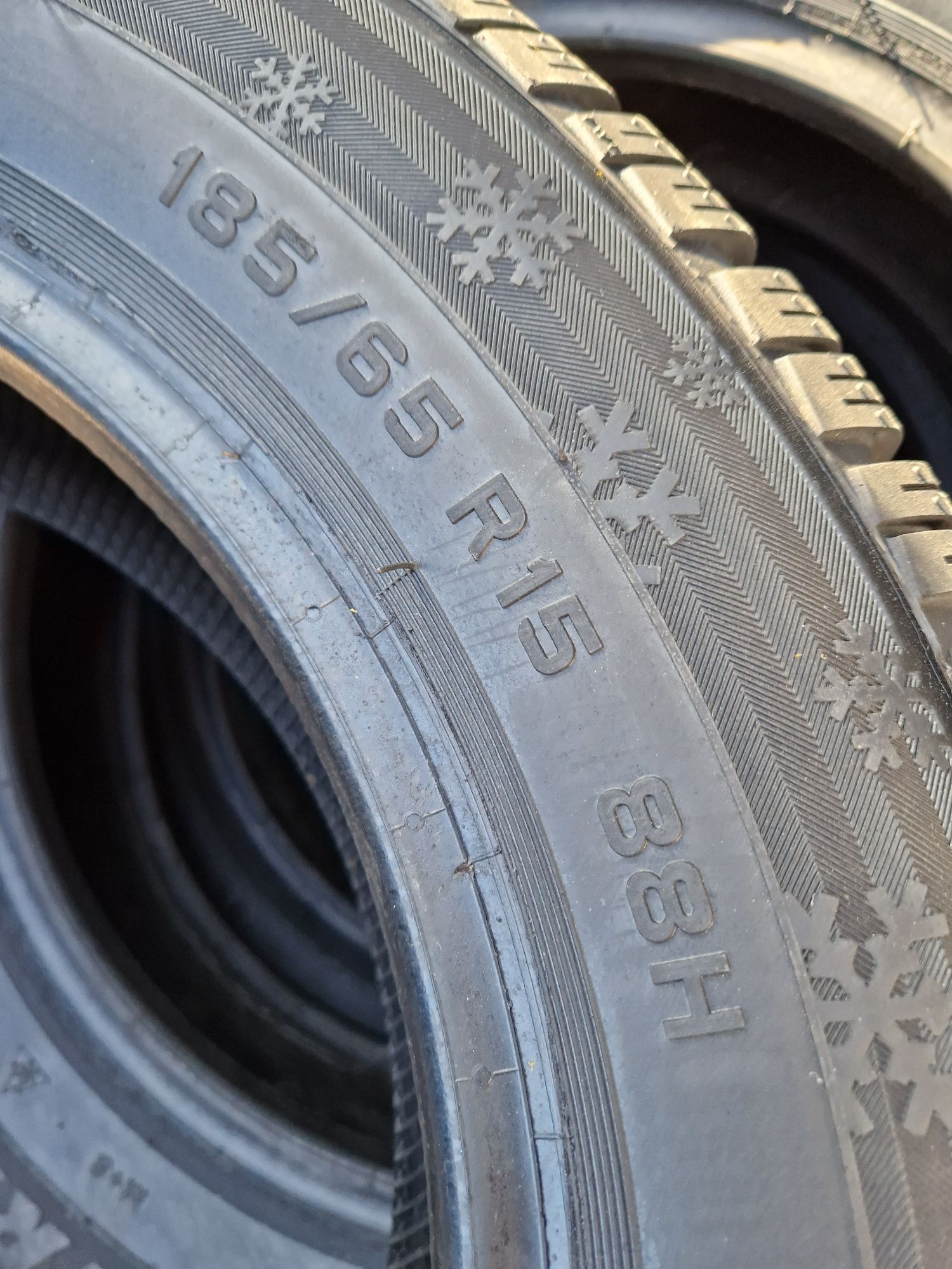 4x Opony zimowe 185/65R15 Profil Pro Snow Ultra Wysoka jakość 2023