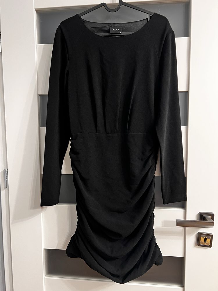 Mała czarna sukienka Vila elegancka M 38