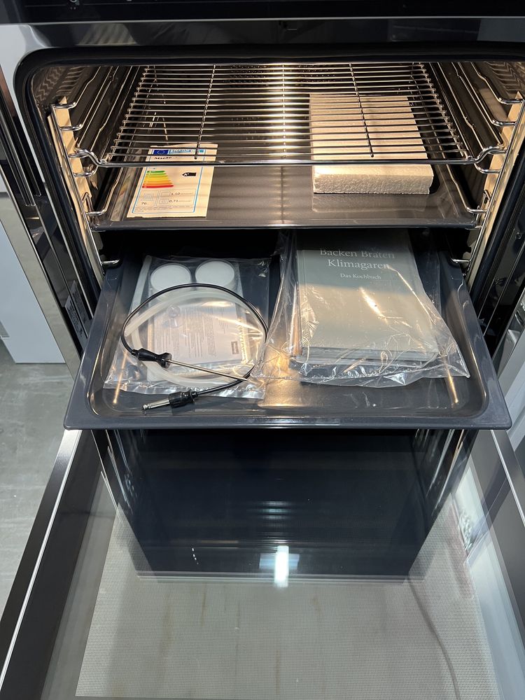 Духова шафа Miele H 7460 BPX ( нова)