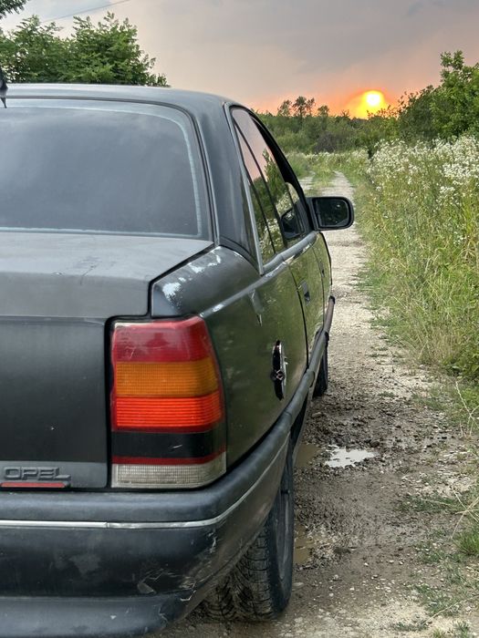 Opel omega 2.0 інжектор