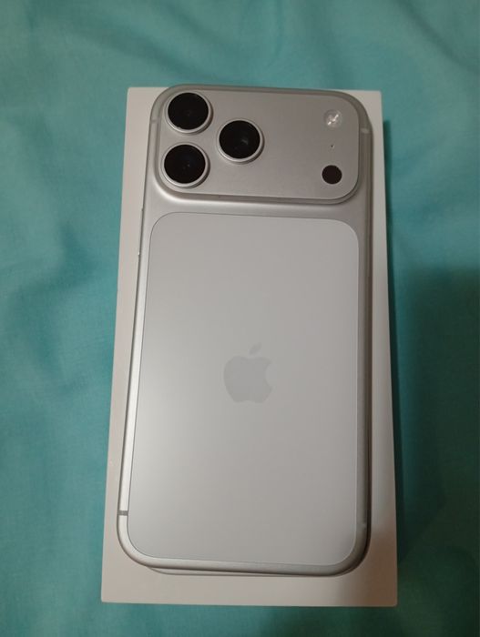 Iphone 17 pro max 256gb