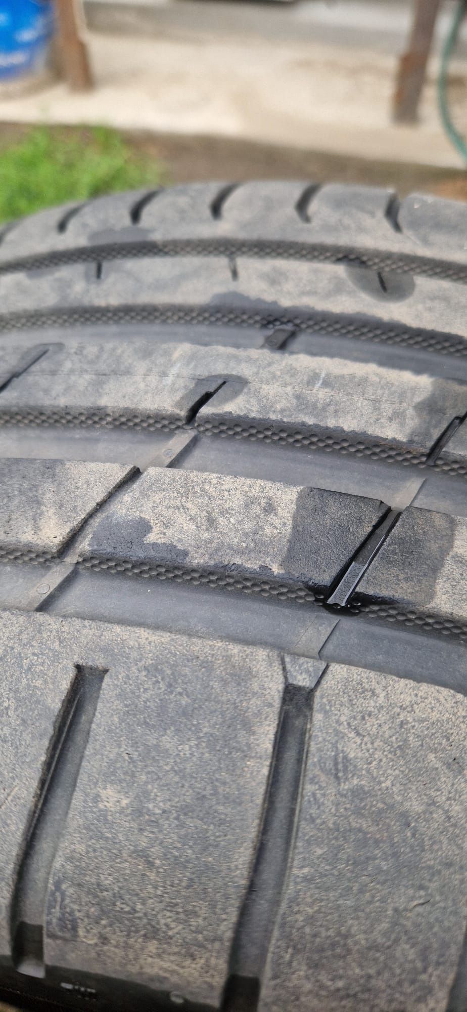 Opony letnie nokia tyres 255/35 ZR 19