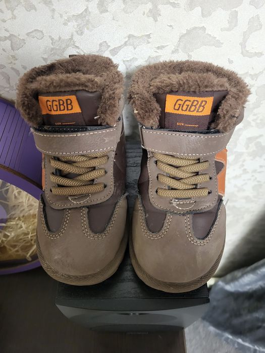 Осіннє та зимове  взуття для хлопчика