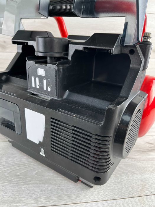 Koмпpecop aкумулятopний Einhell TE-AC З6/6/8 Li OF Set