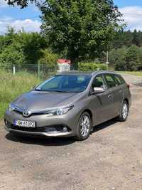 Toyota Auris II kombi Comfort 1,6