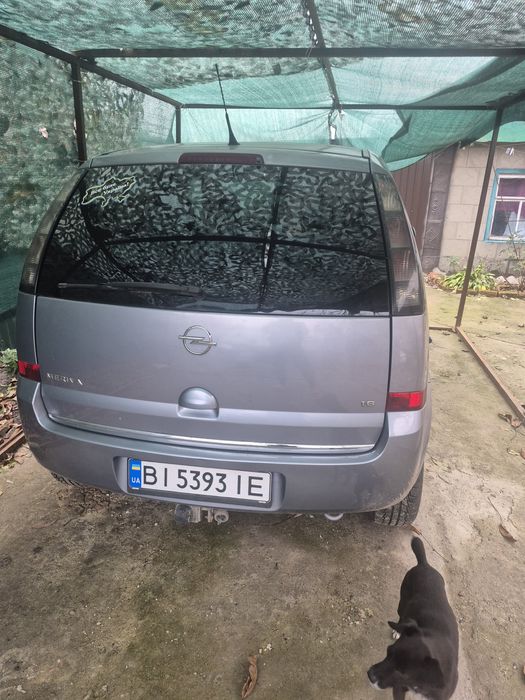 Продам Опель Мріва