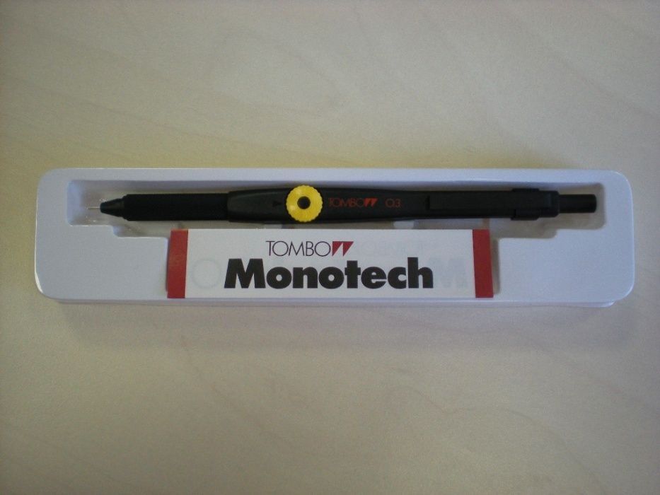 Механический карандаш TOMBOW Monotech SH-MT03