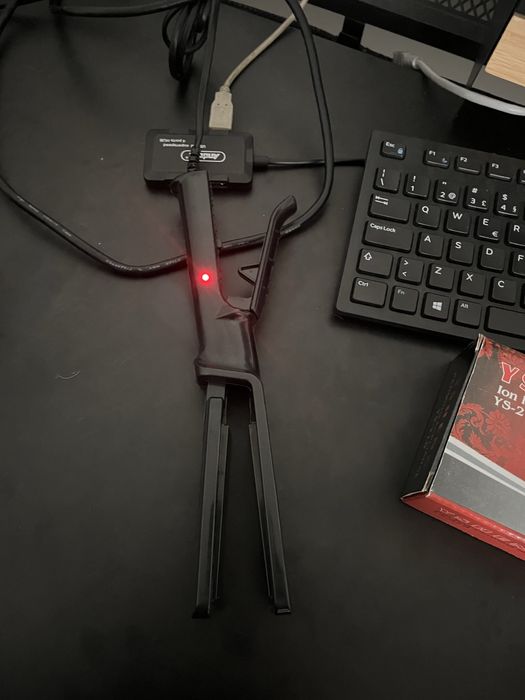 Vendo alisador de cabelo nunca usado