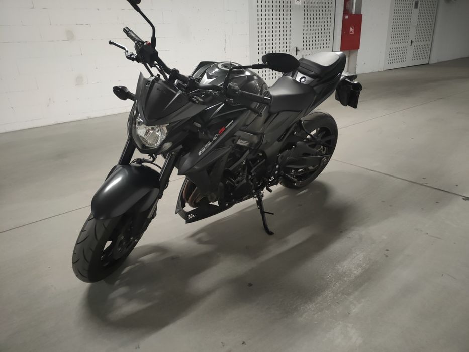 Suzuki Gsx S 750 Mały Przebieg 4100km Jak Nowy.!