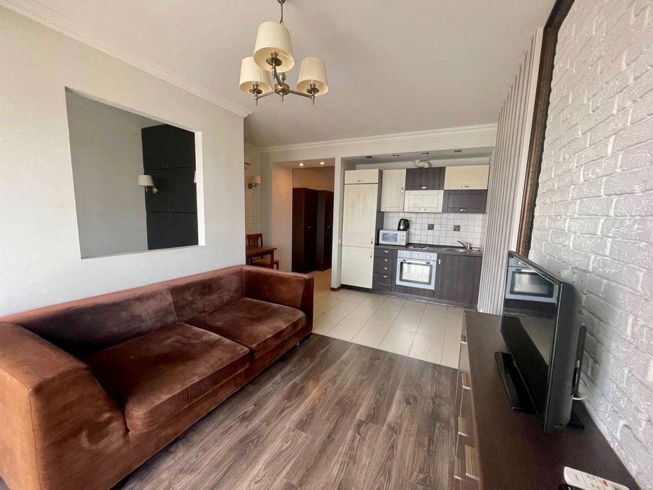 Аренда 1к с ремонтом низ Поля, видовая