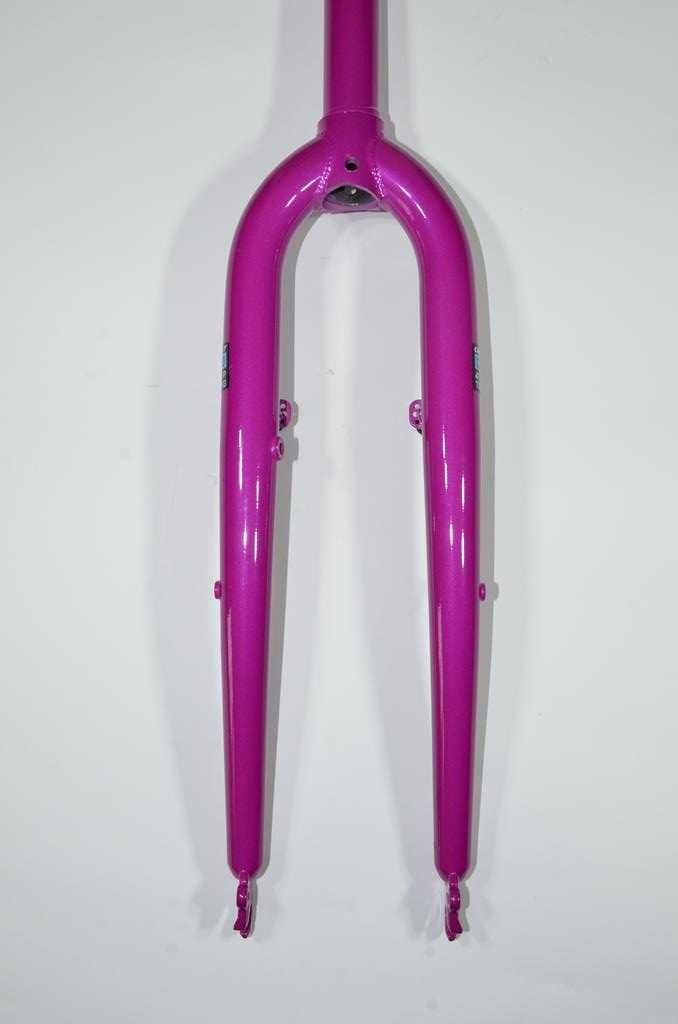 Widelec rowerowy mtb GIANT Cr-Mo gwint 1 1/8" koło 26'' różowy retro