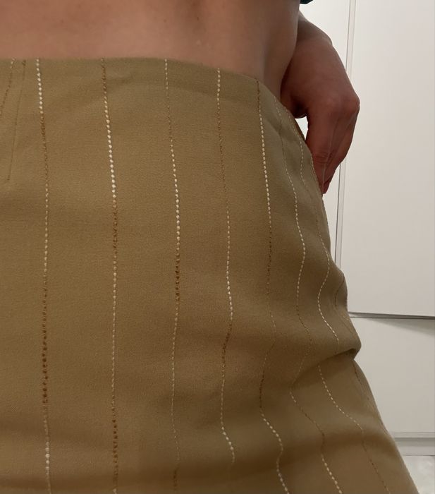 Спідниця міді бежева