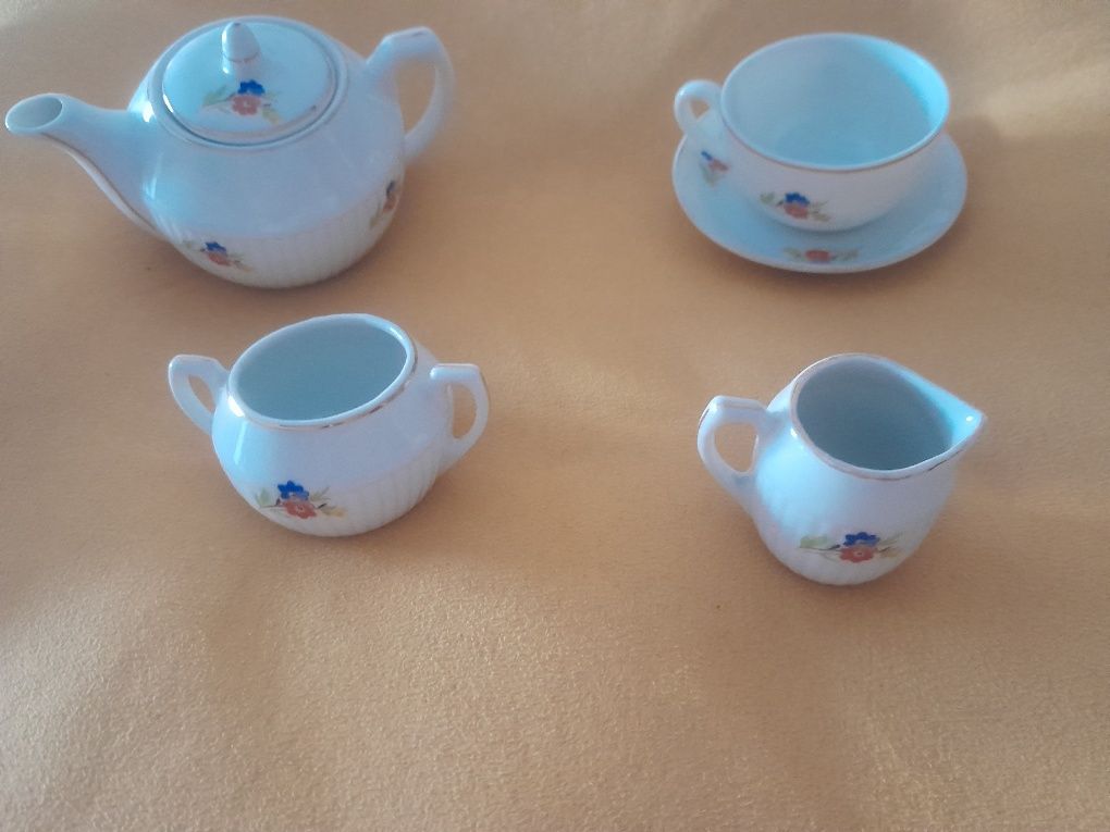 Vista alegre miniatura chá porcelana infantil colecionador