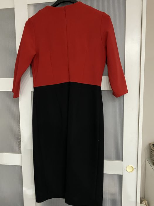 elegancka sukienka ołówkowa w dwóch kolorach