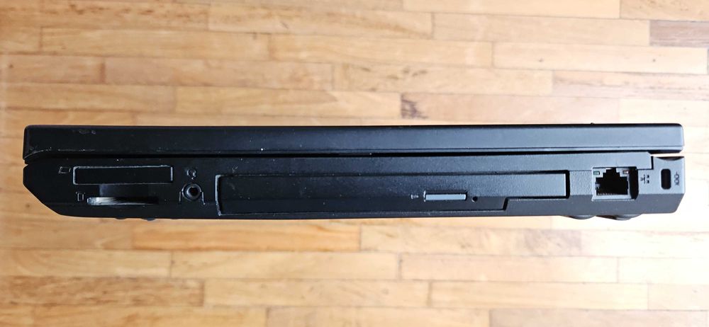 Lenovo ThinkPad T520 + stacja dokująca + 2 zasilacze