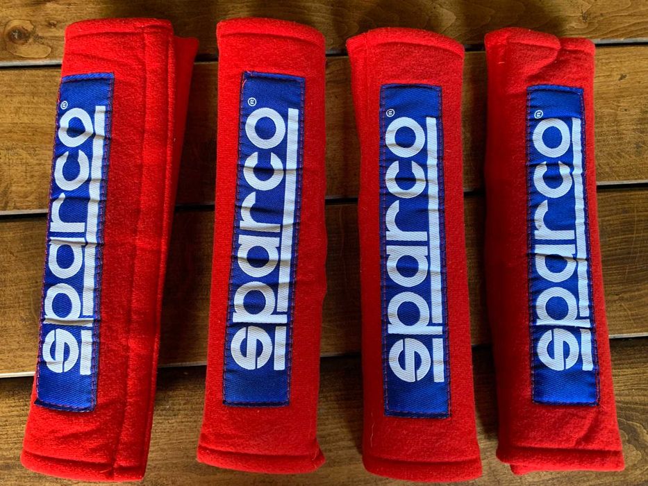 Плечевые накладки для ремней безопасности SPARKO.