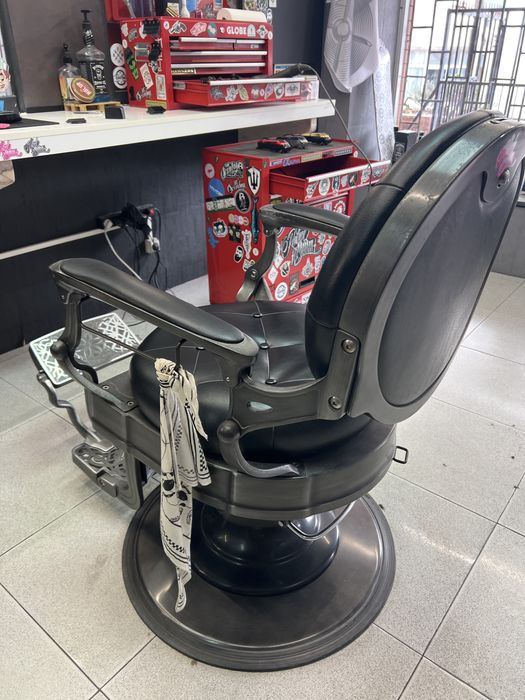 Vendo cadeira barbeiro