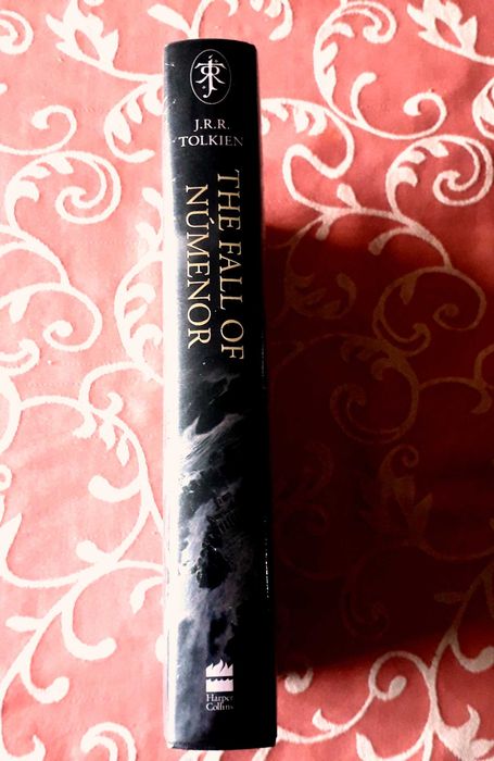 J R R Tolkien - The Fall of Númenor    NOVO