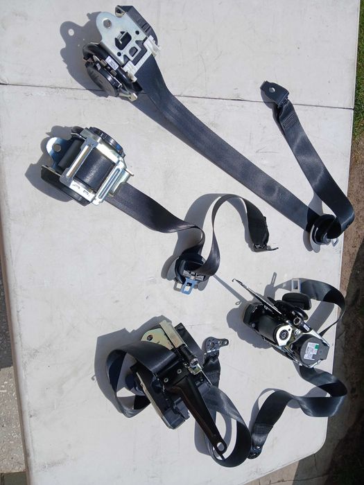 Mazda 2 3 CX-3 5 6 cx 30 60 RX 7 rx 8 MX5 mx 80 pasy bezpieczenstwa fl