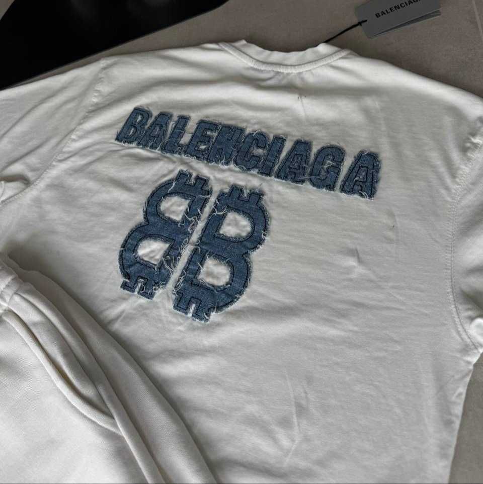 Nowe dresy  Balenciaga