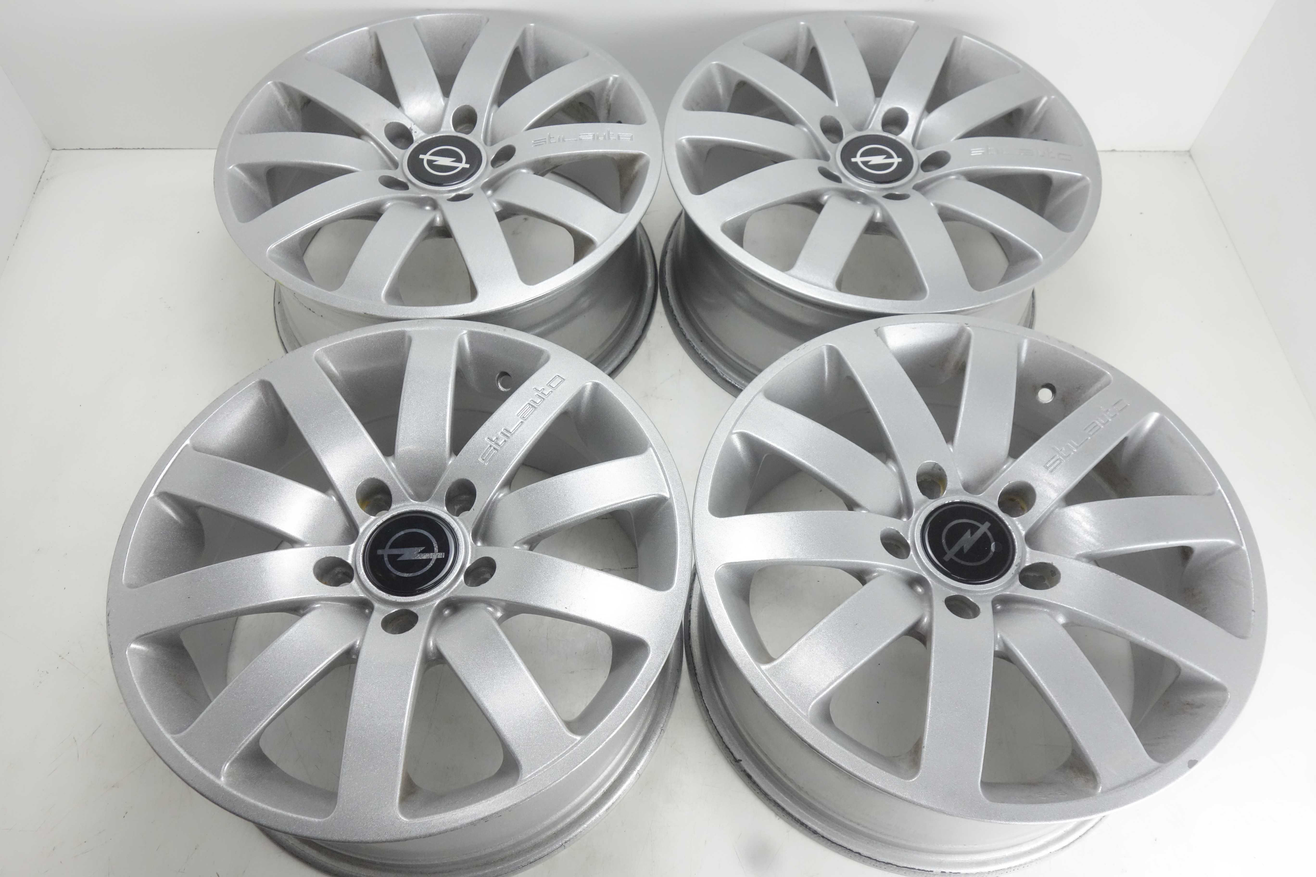Alufelgi 16" 5x118 Renault Trafic Opel Vivaro Srebrne 1024