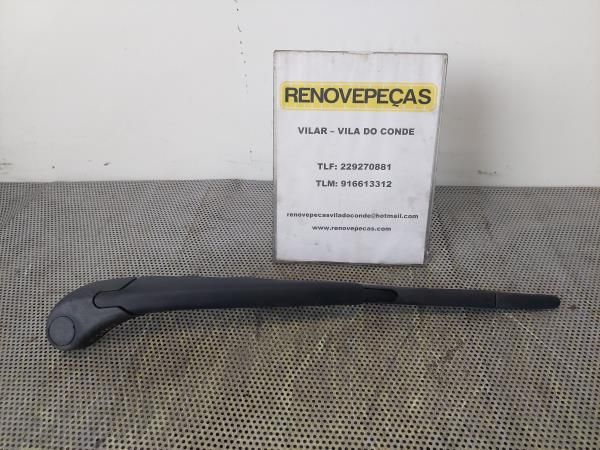 Haste / braço de escova limpa vidros trás RENAULT Clio III (BR0/1, CR0